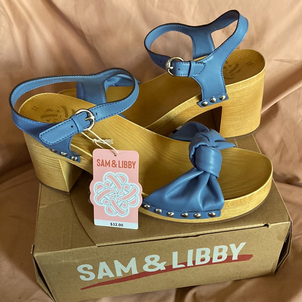 Sam & Libby size 11